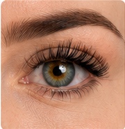 Classic eyelash extensions, natural finish